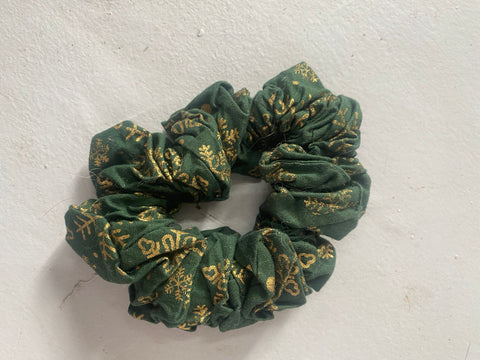 2nd Hand Showing Scrunchie/ Green & Gold