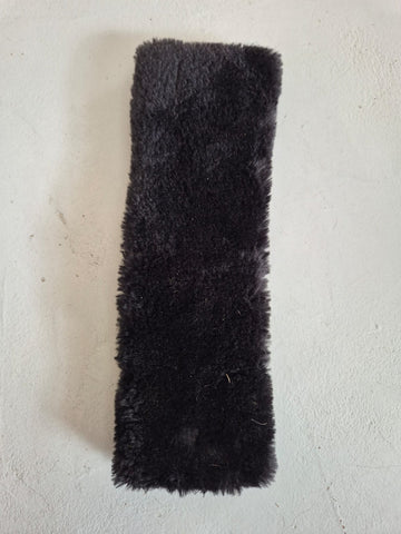 2nd Hand Faux Sheepskin Nosecover/ Black