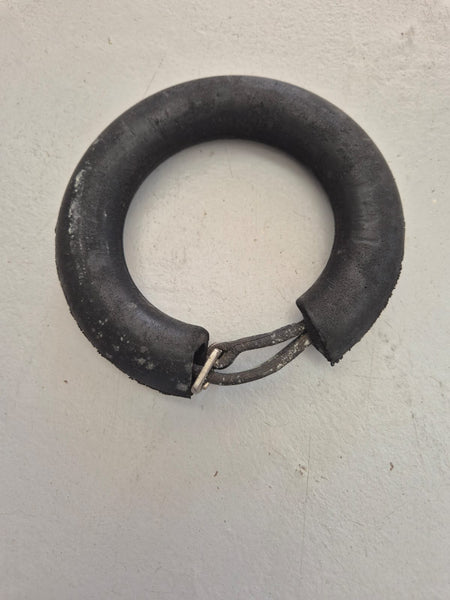 2nd Hand Fetlock Ring (1)