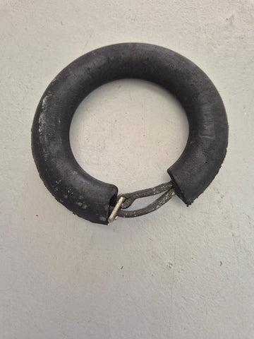 2nd Hand Fetlock Ring (2)