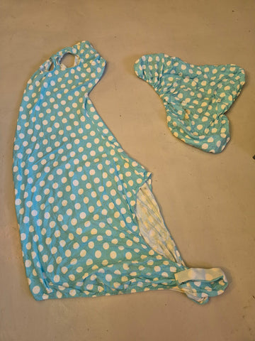 2nd Hand Showing Hood & Saddle Cover / White & Turq polka dots/ Med