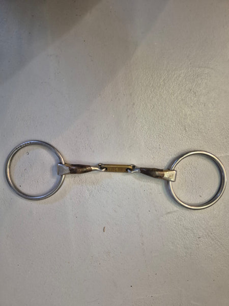 2nd Hand Bomber French Link snaffle/ 5.5"
