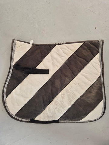 2nd Hand Showmaster GP Saddlepad/ Black & White/ Full