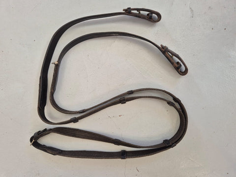 2nd Hand Webbed Cleated Reins/ Black/ Pony