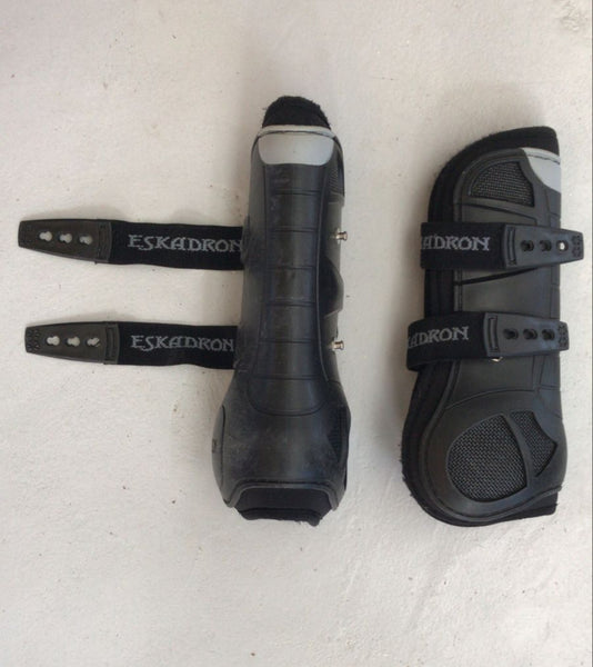 2nd Hand Eskadron Tendon Boots/ Black/ Full