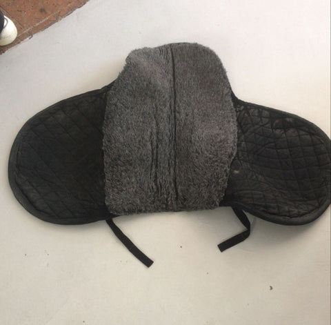 2nd Hand Nags Rags Shaped Numnah with Fleece Lining/ Full