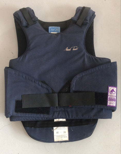 2nd Hand Mark Todd Body Protector/ BETA 2000/ Kids XL