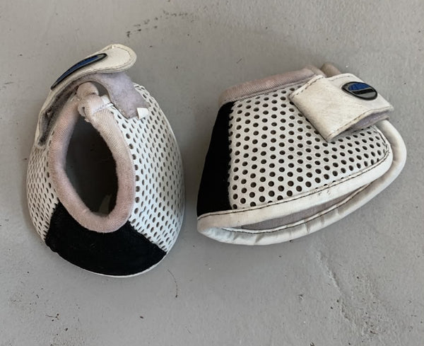 2nd Hand Weatherbeeta OVR Boots/ White/ Pony
